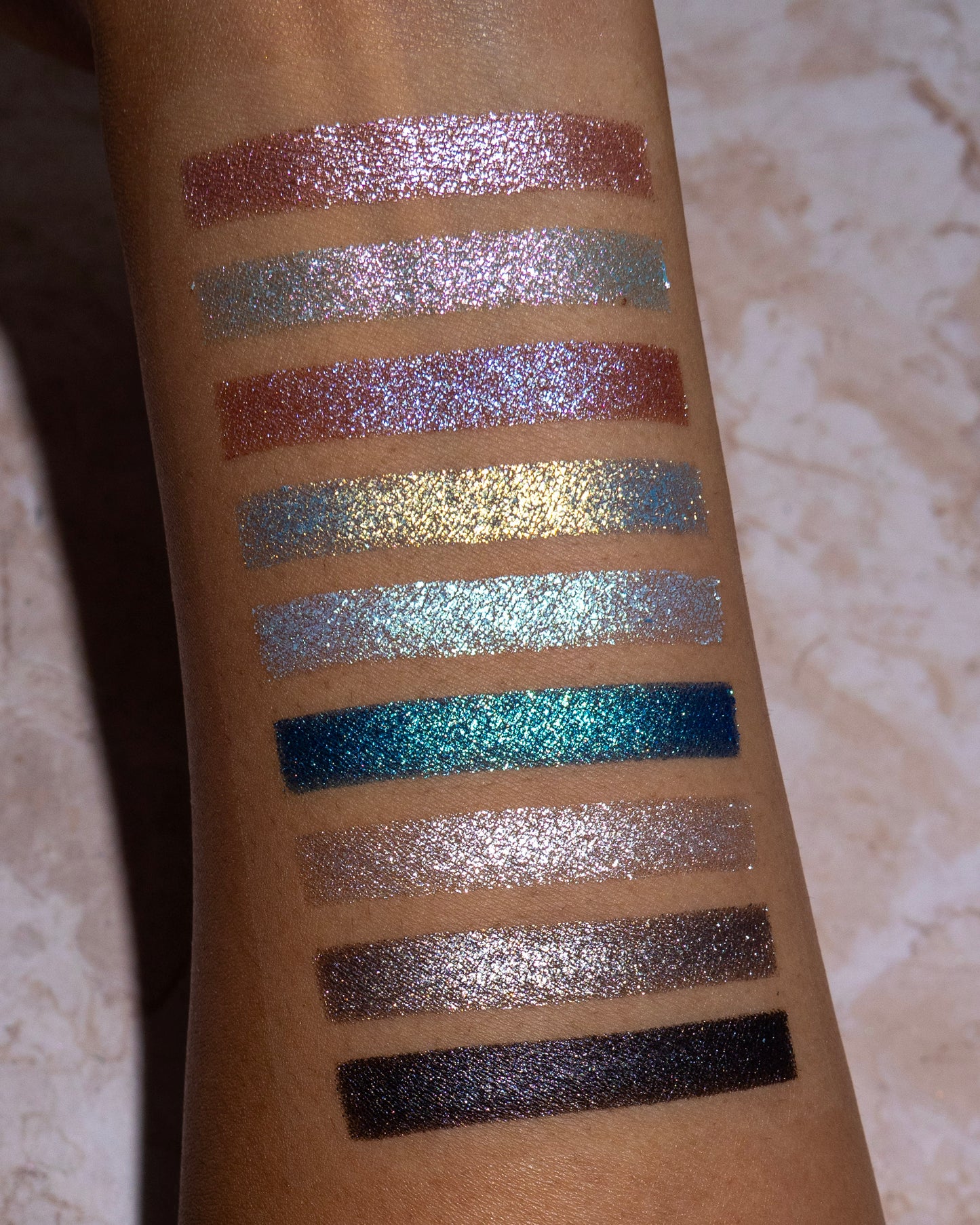 Ellis V2 : the GARDEN OF STARS : 18 Pan Shimmer Eye & Face Palette
