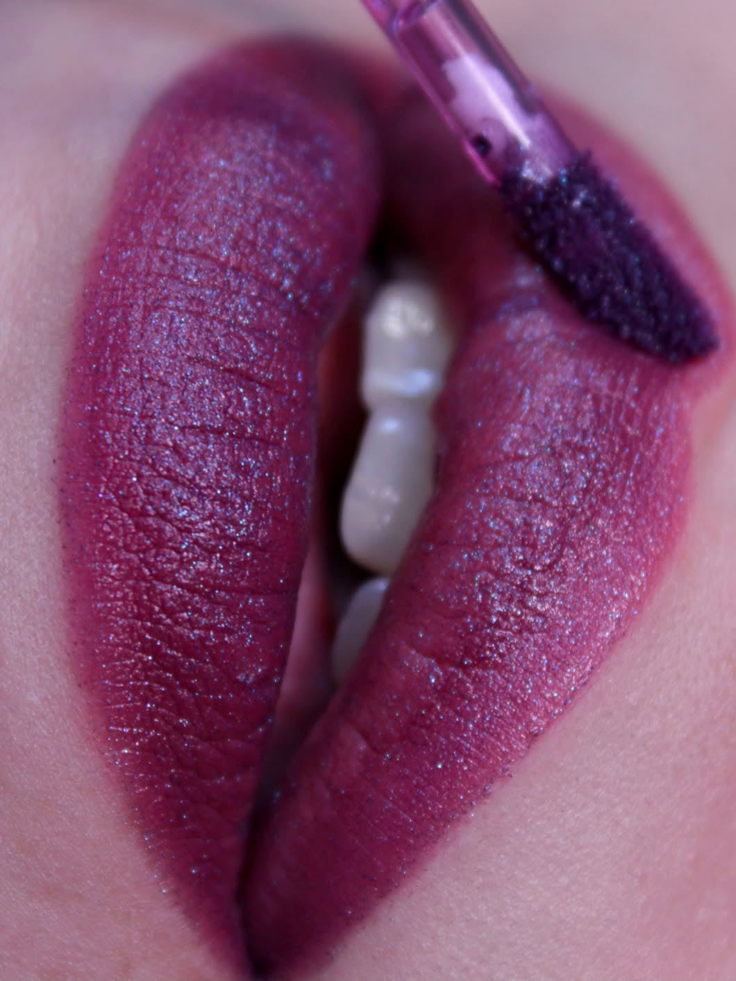 ROBERT WELSH GLEAM X GLOOM LIP MUDS