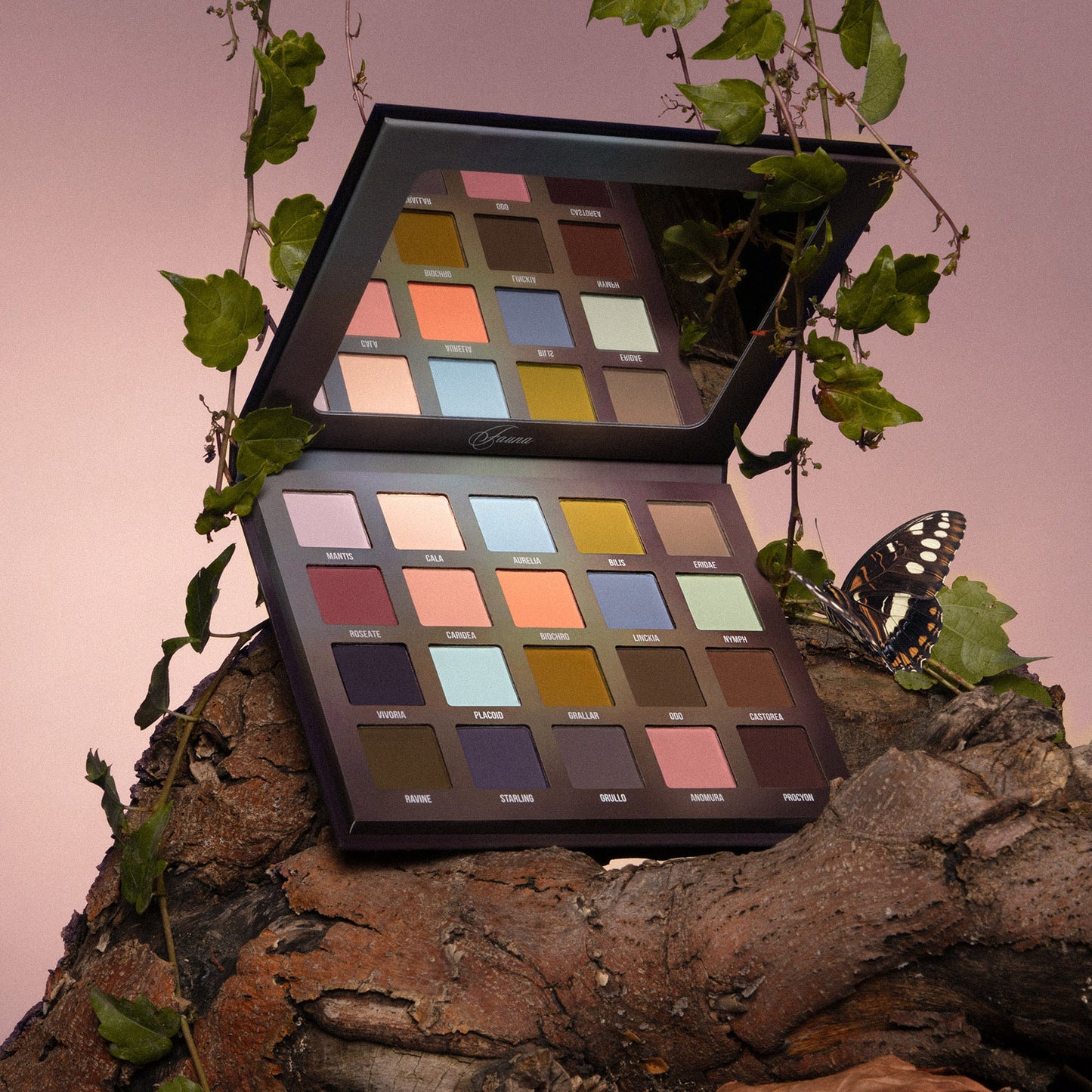 MEI PANG X BLEND BUNNY FAUNA PALETTE (MAGNETIC PANS)